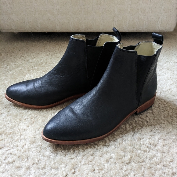 Nisolo Black Chelsea Boots - Picture 2 of 6